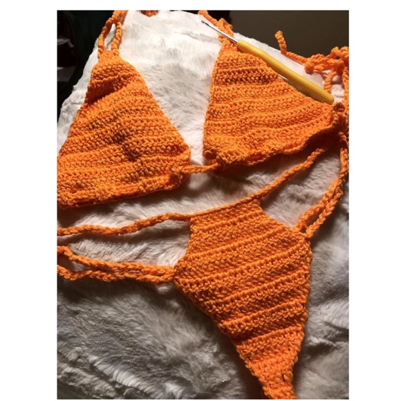 Bikini Set - Picture 1 of 1